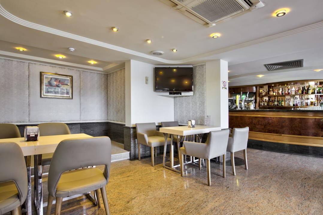 Gastro Hotel Santana