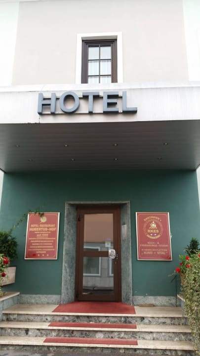 Hoteleingang Hotel Hubertushof