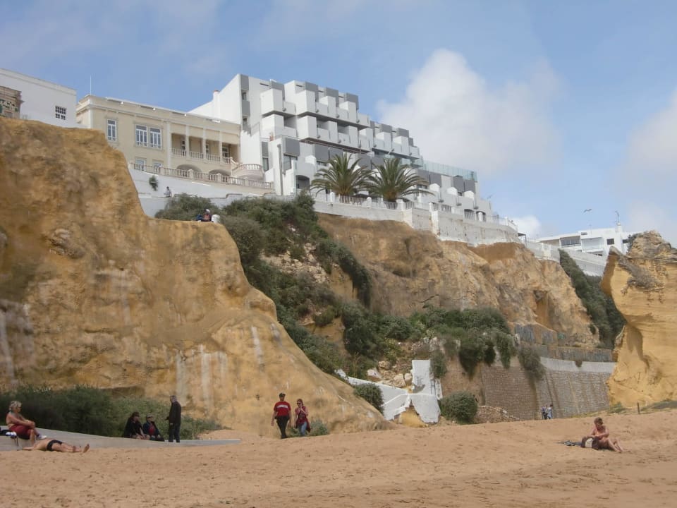 Hotel vom Strand aus gesehen Rocamar Exclusive Hotel & Spa