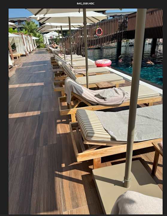 Pool Jacaranda Luxury Resort