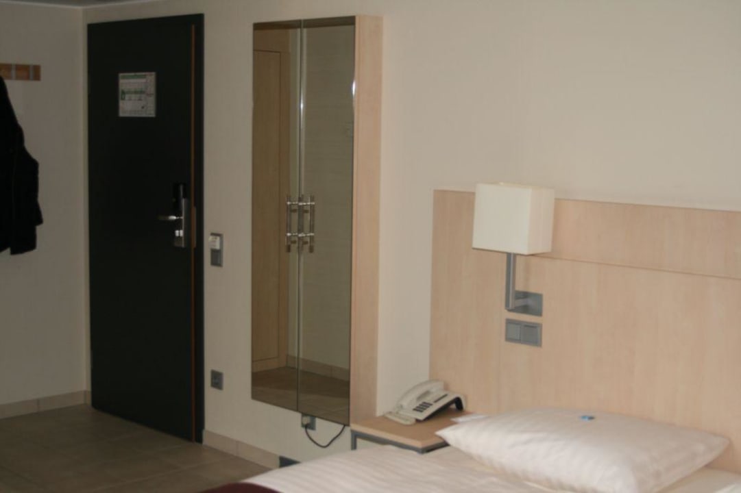 Zimmeransicht Hotel Lyskirchen Köln