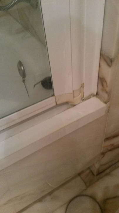 Dusche Hotel MS Amaragua