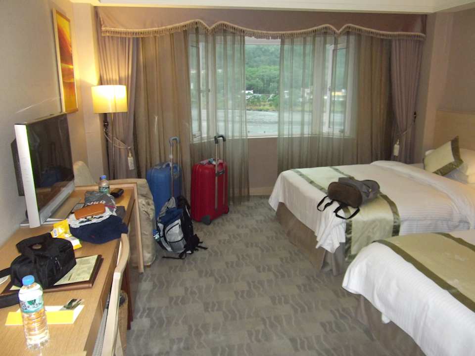Zimmer Hoya Hot Spring Resort & Spa