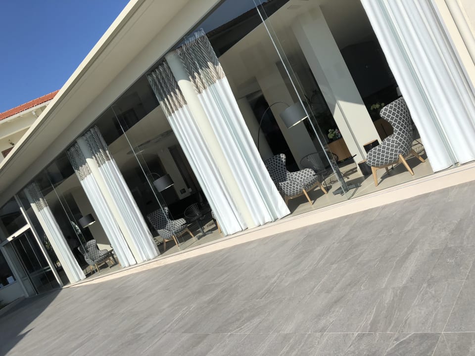 Lobby Akrathos Beach Hotel