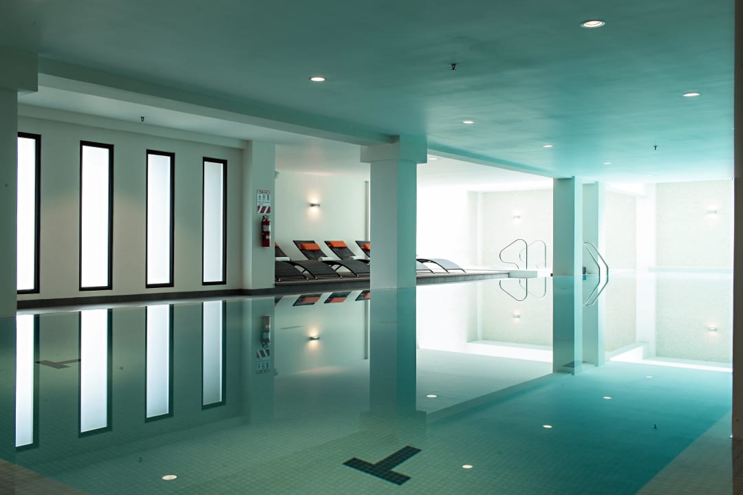 Swimming Pool Wyndham Garden Hotel San Jose Escazu