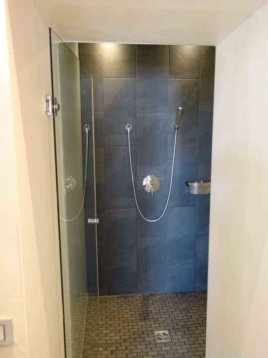 Dusche Hotel Rathaus Wein & Design