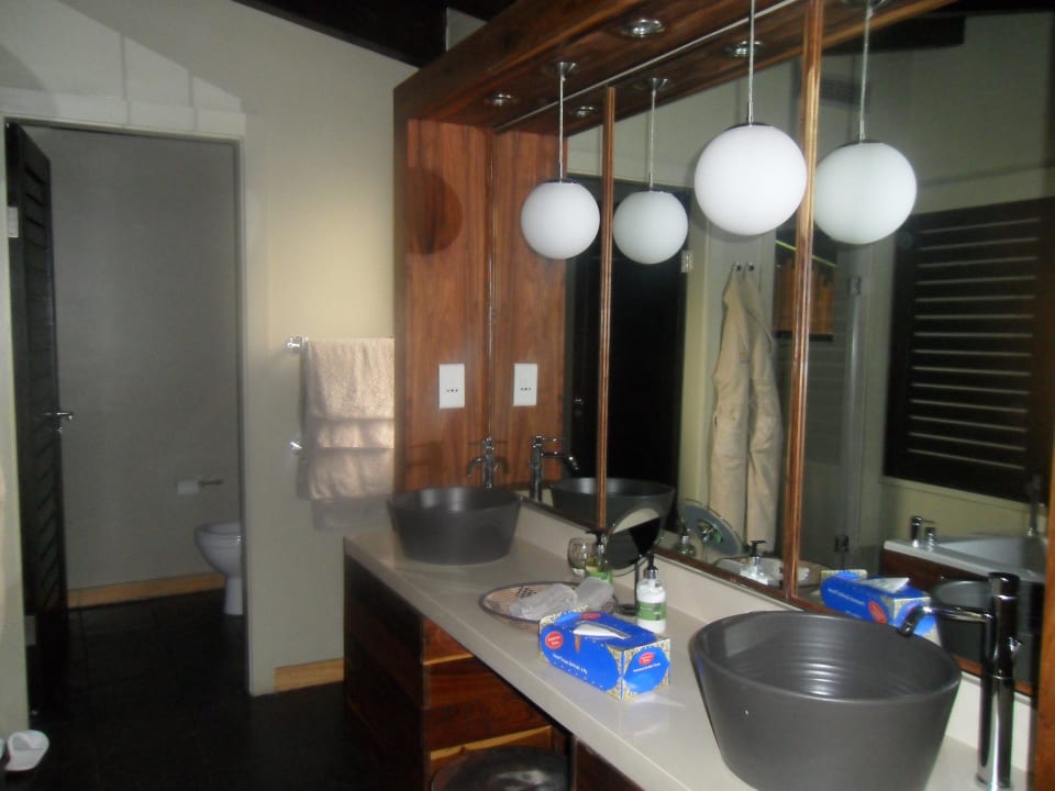 Bathroom Nyungwe Forest Lodge