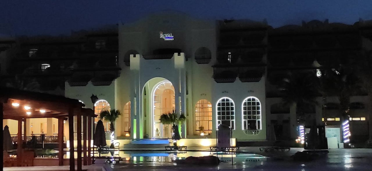 Außenansicht Royal Lagoons Resort & Aqua Park