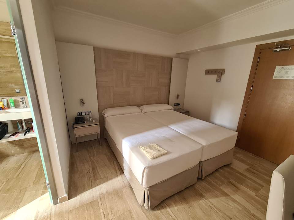 Zimmer Grupotel Orient