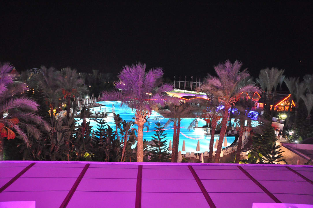 Wechselnde Farben Hotel Delphin Diva