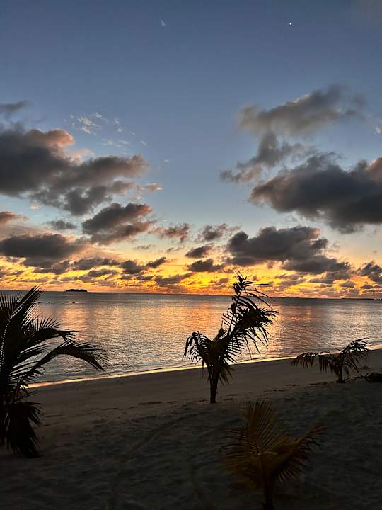 Strand Hotel Riu Atoll