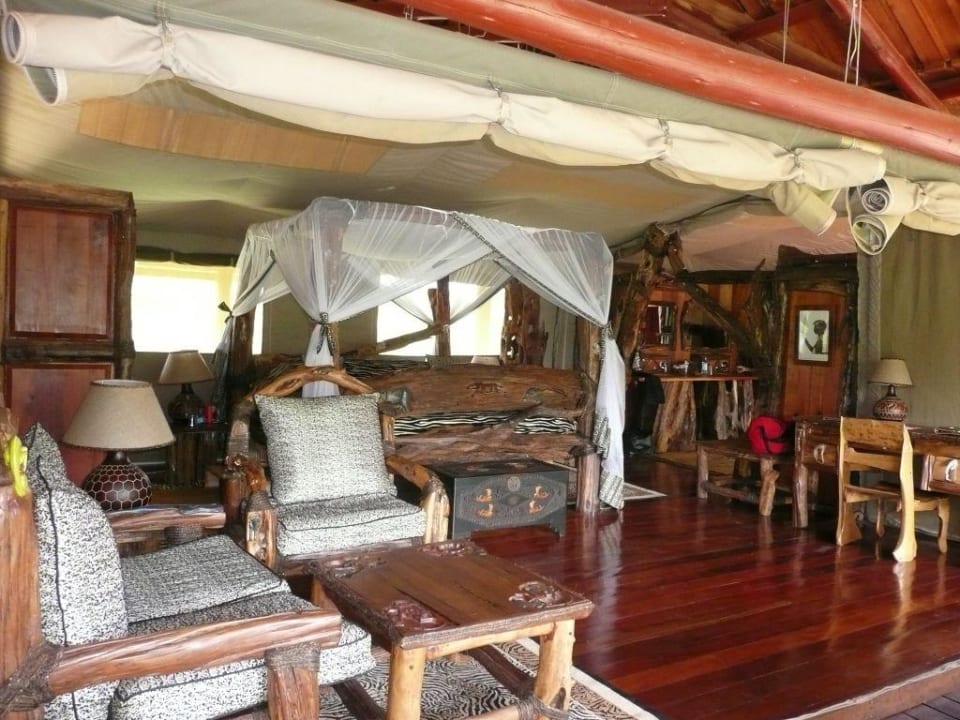 Wohn- und Schlafbereich Royal Mara Safari Lodge