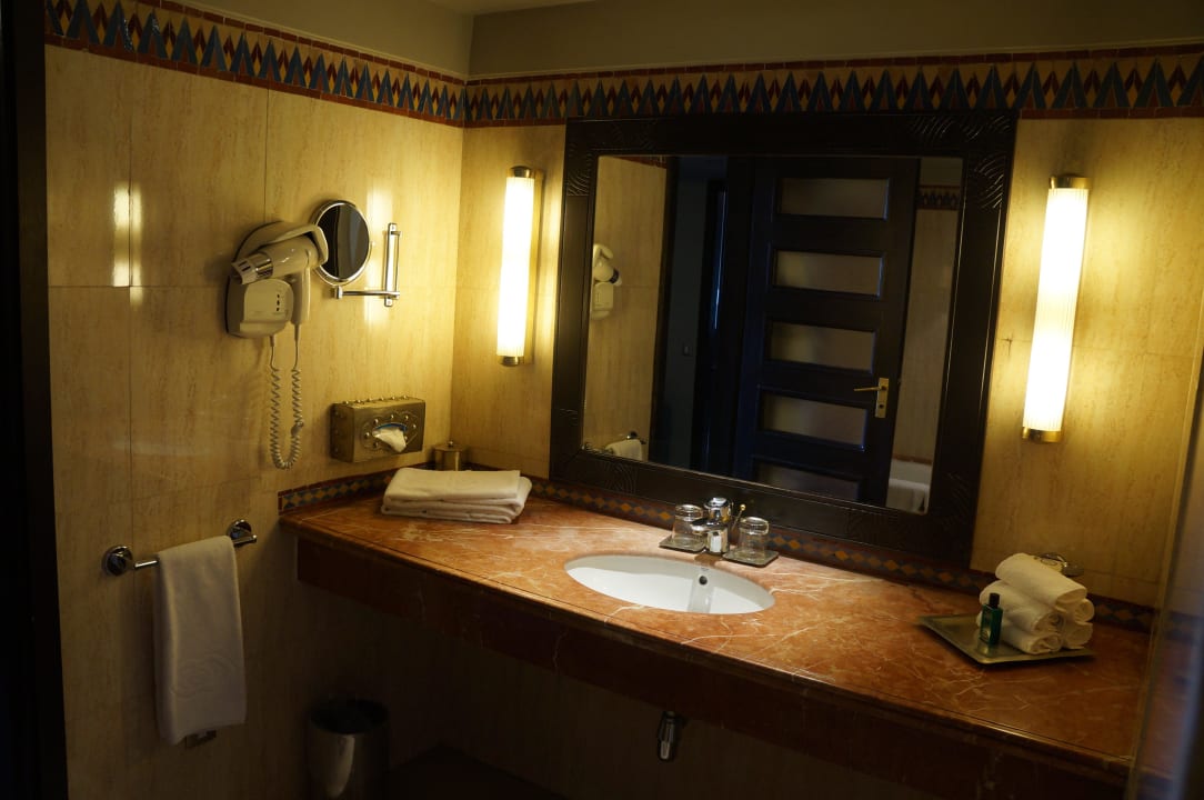 Bad Hotel Sofitel Marrakech Palais Imperial