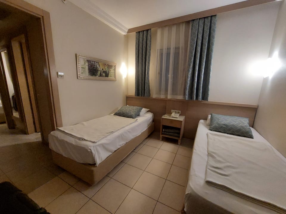 Zimmer Can Garden Resort