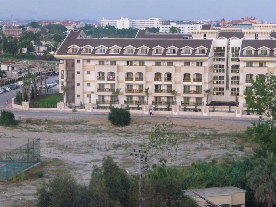 Seitlicher Anblick Diamond Excellence Resort & Spa