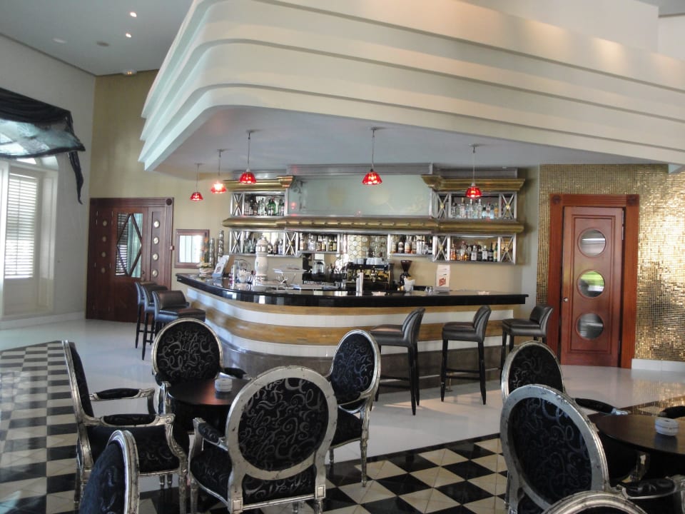 Lobbybar  JOIA Bávaro by Iberostar