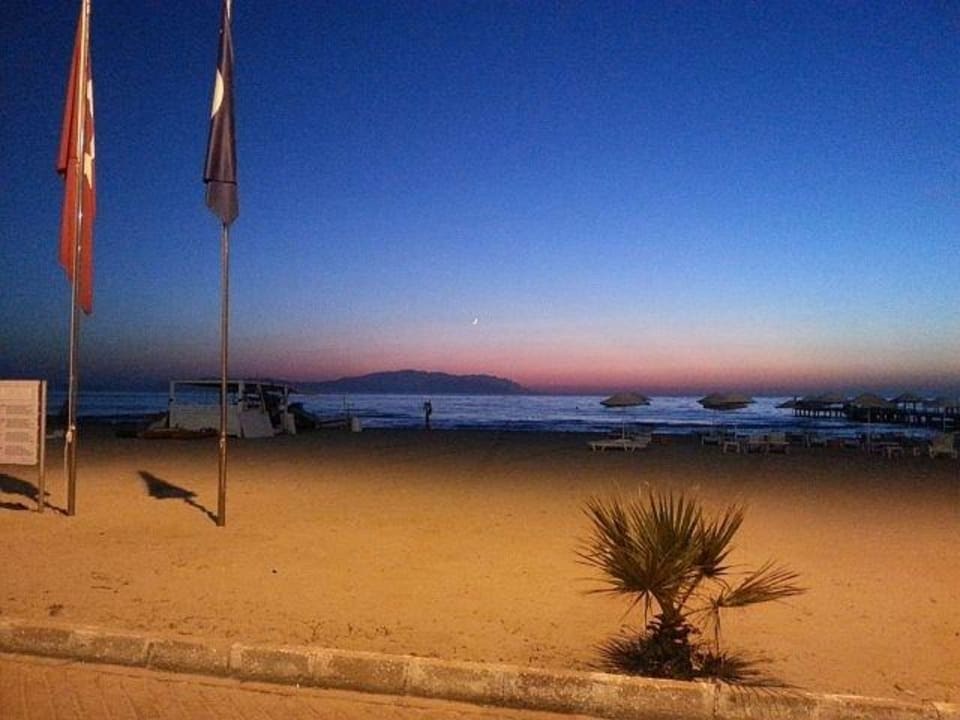 Sonnenuntergang Grand Belish Resort Hotel & Spa