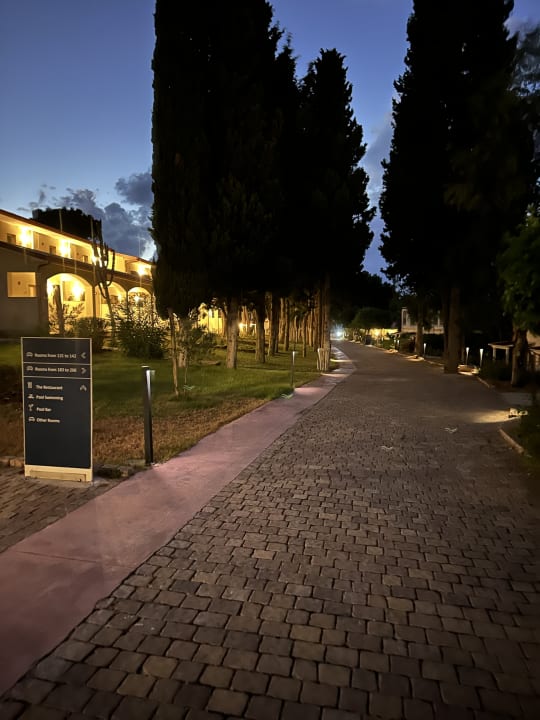 Gartenanlage TUI BLUE Tropea