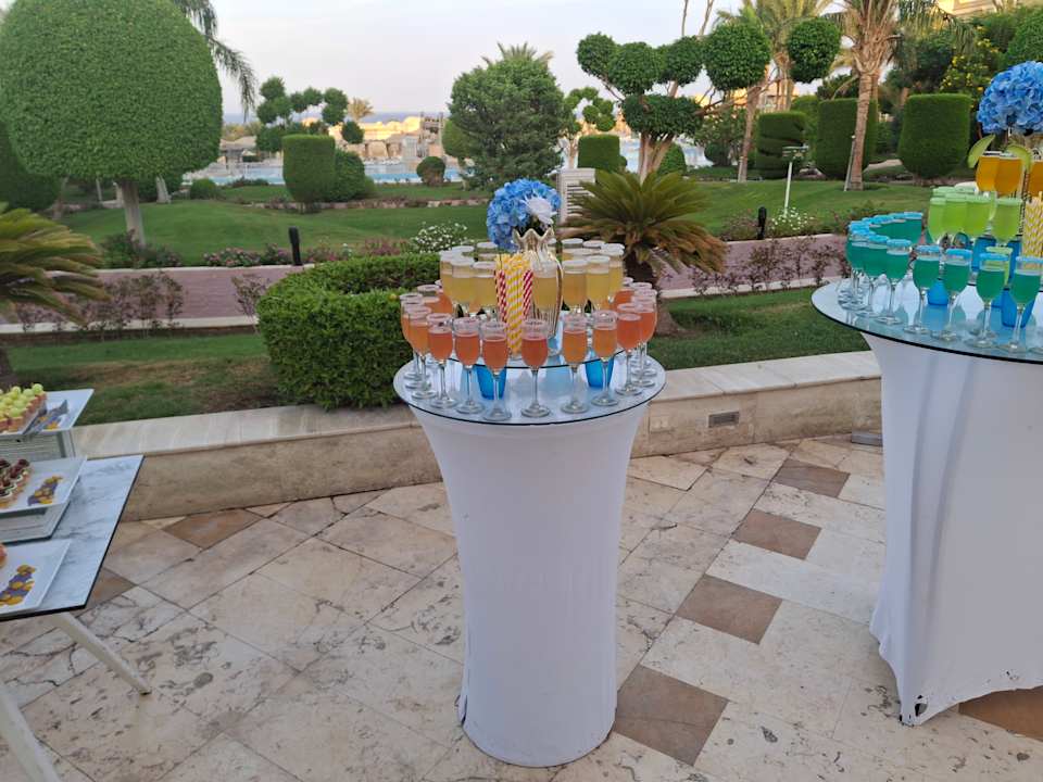 Gastro Serenity Alpha Beach