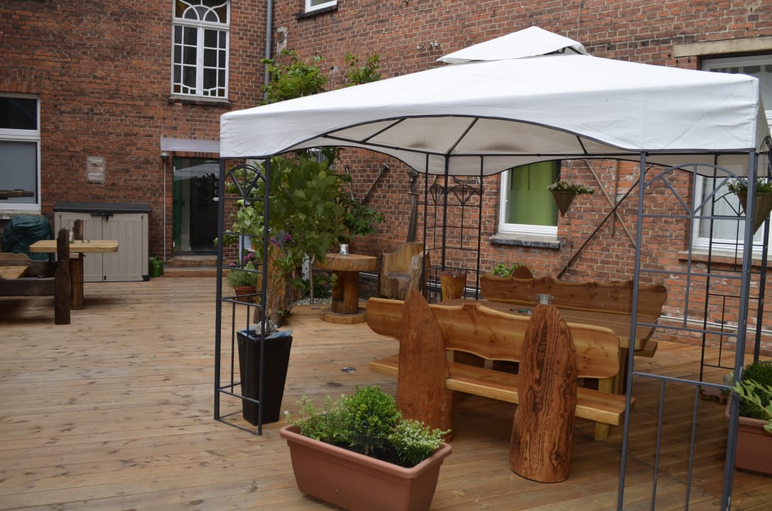 Gartenanlage Apartment-Hotel-Wittenberge