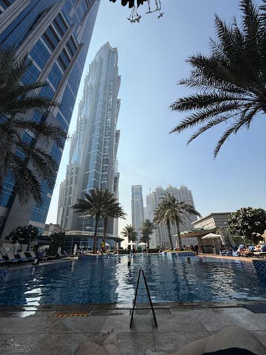 Pool JW Marriott Marquis Hotel Dubai