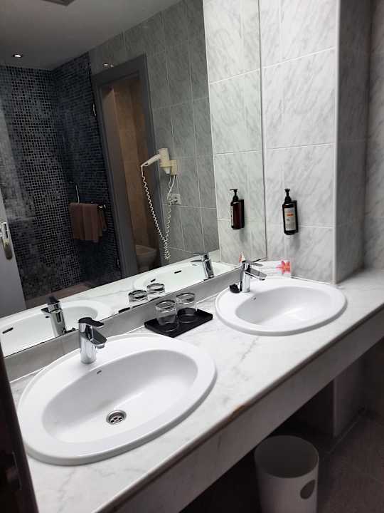 Zimmer Hotel Riu Nautilus - Adults only