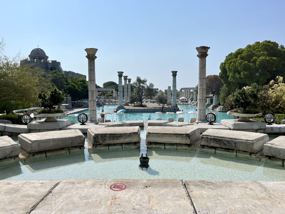 Pool Xanadu Resort Hotel