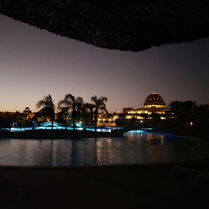 Pool Malikia Resort Abu Dabbab