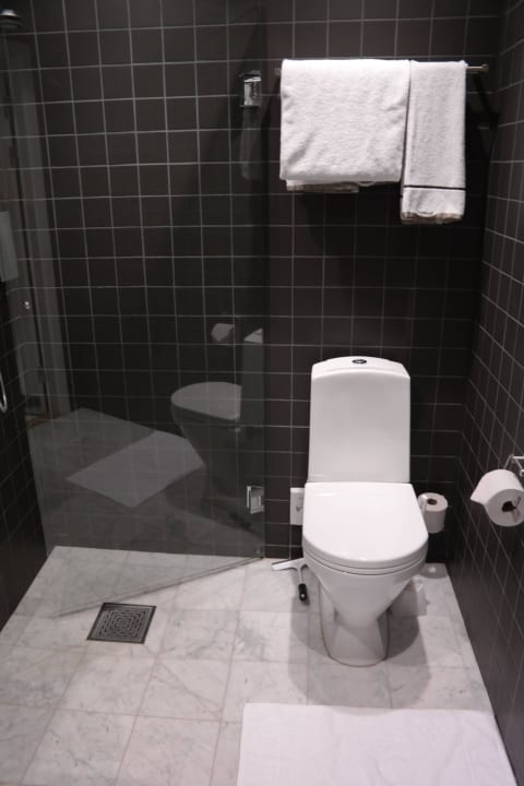 Toilette Hotel Ibis Styles Stockholm Odenplan