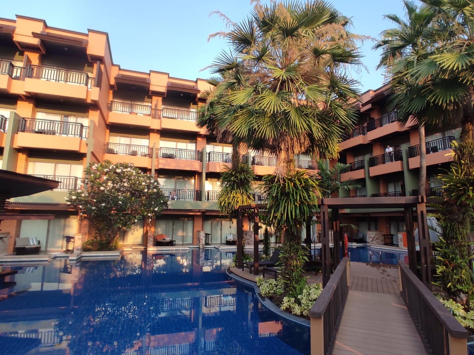 Pool Courtyard by Marriott Phuket, Patong Beach Resort