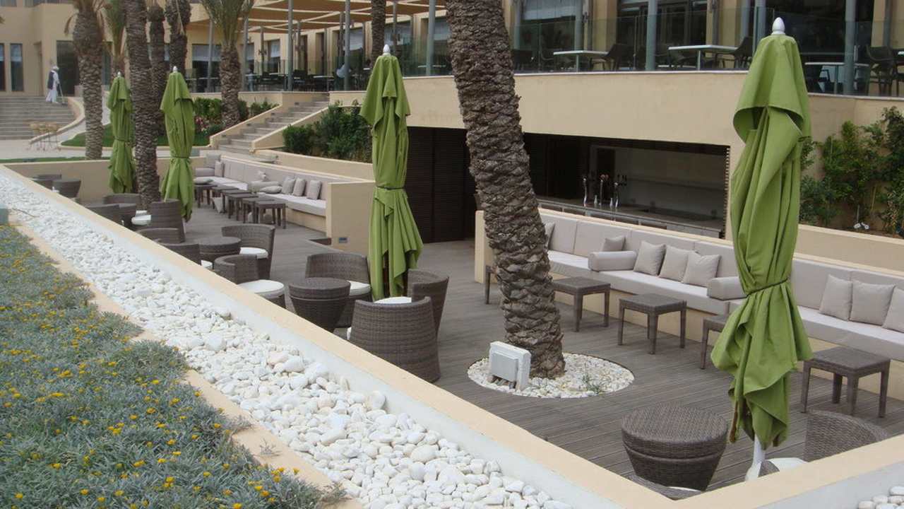 Chillige Poolbar Hotel Rosa Beach