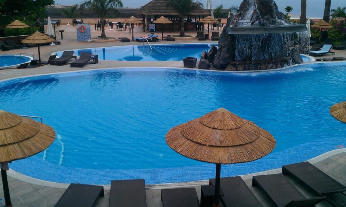 Piscina Grand Hotel Callao