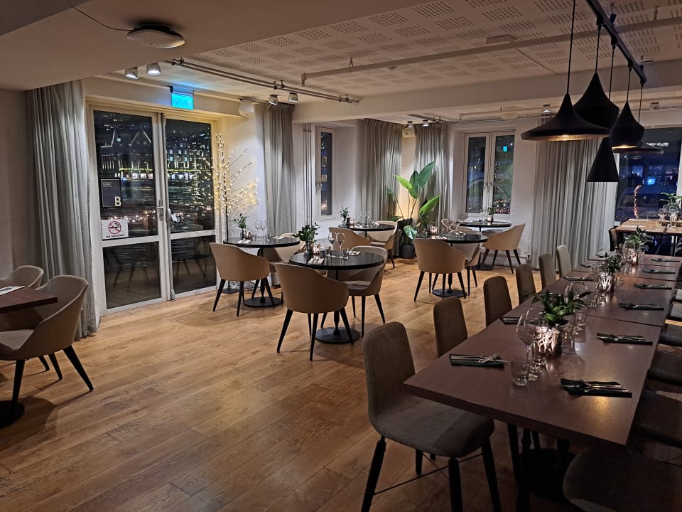 Gastro Clarion Admiral Hotel