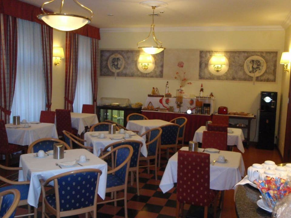 Frühstück Hotel Tivoli