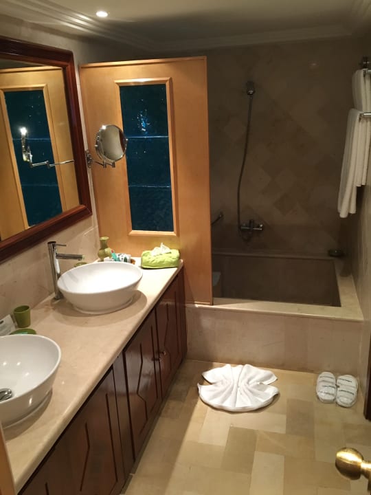 Zimmer The Orangers Beach Resort and Bungalows