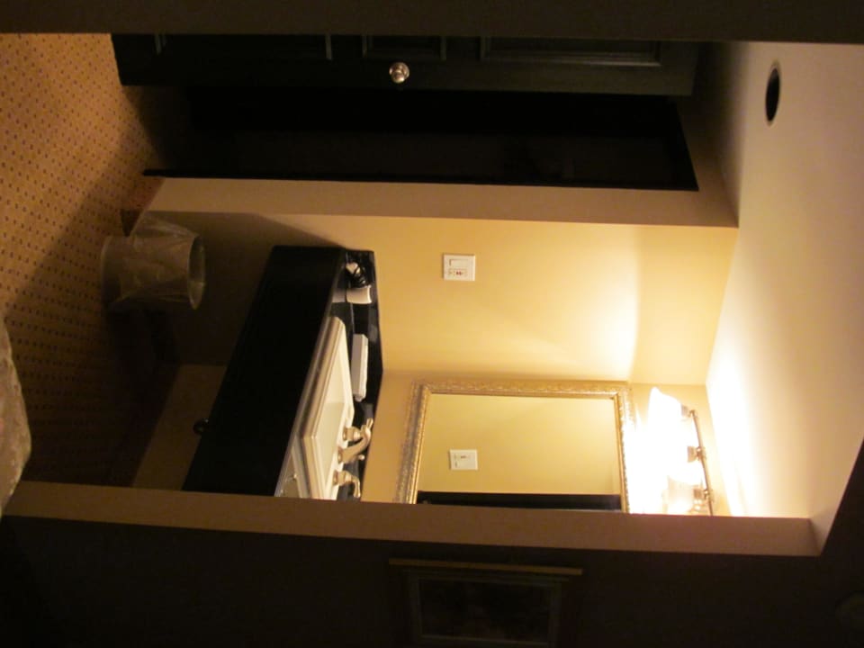 Waschbecken außerhalb des Badezimmers Hotel Old Stone Inn