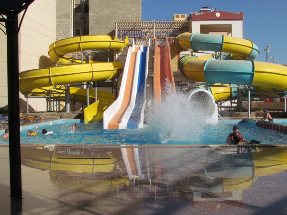 Горки King Tut Resort