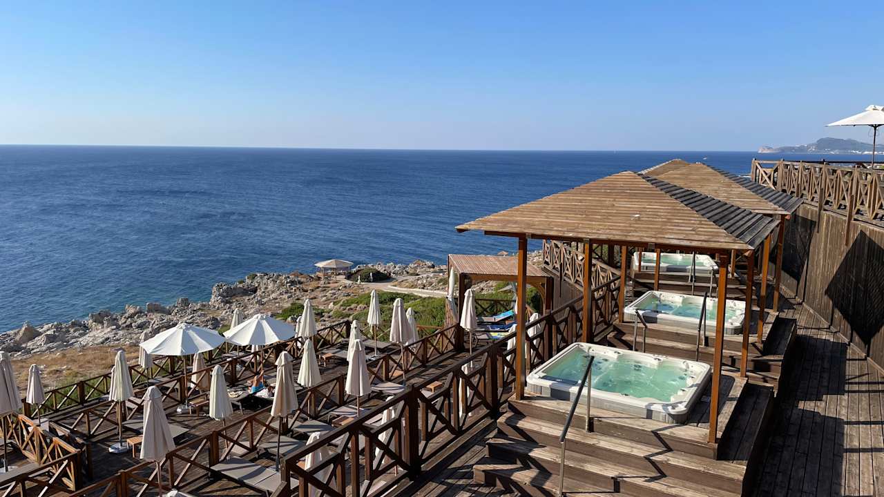 Außenansicht Hotel Kalithea Horizon Royal