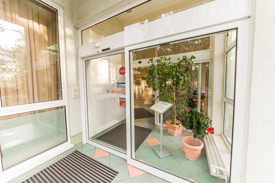 Lobby AKZENT Parkhotel Trebbin