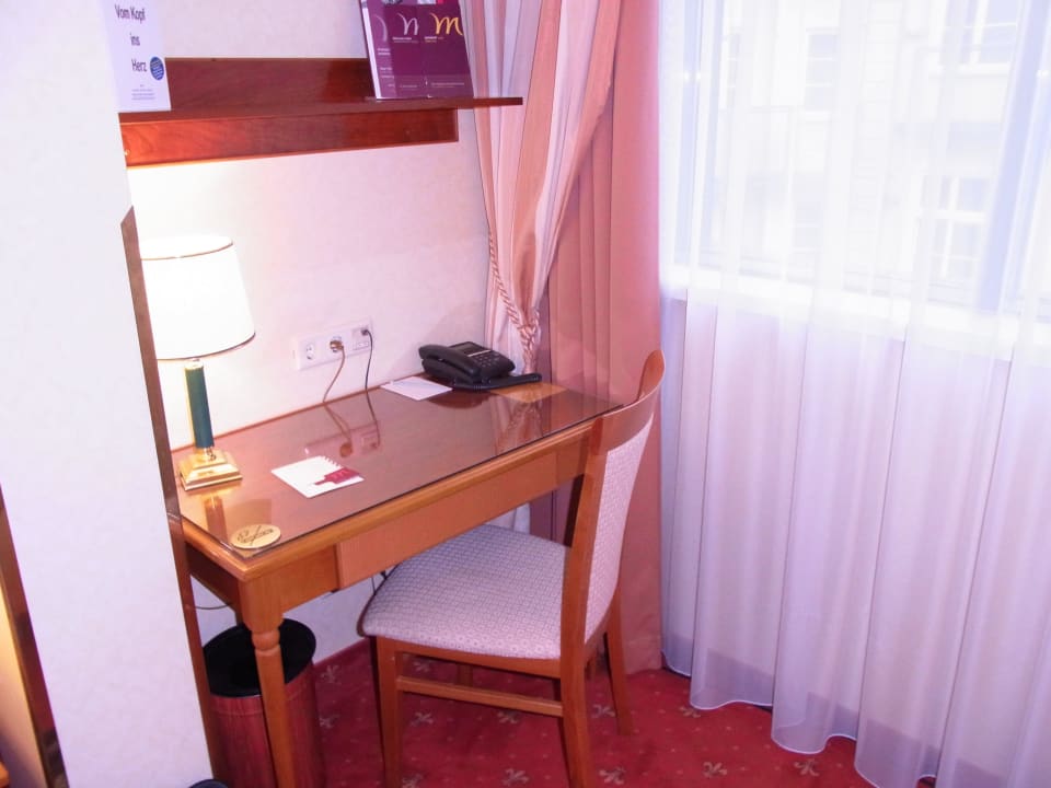 Tisch Hotel Josefshof am Rathaus