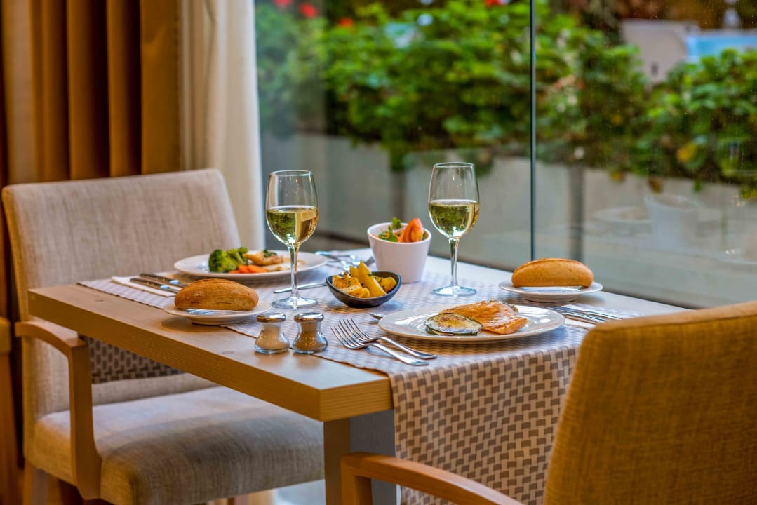 Gastro Valentin Somni Hotel & Suites