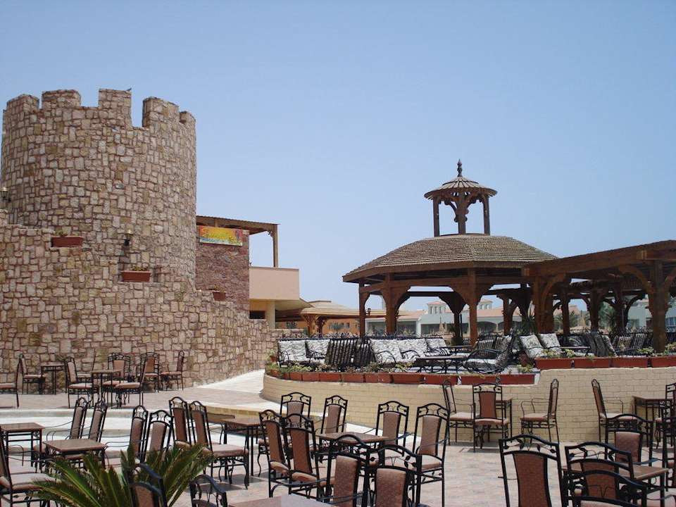 Castello Bar & Island Bar Pickalbatros Dana Beach Resort - Hurghada