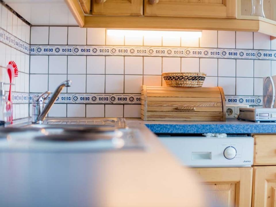 Kochen im Gute Laune Apartment in Mieming Tirol Apartments Gute Laune