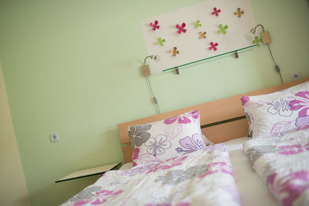 Liebevoll und individuell gestaltete Zimmer Pension Urania