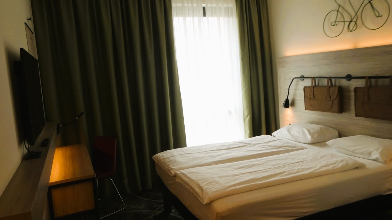 Zimmer ibis Styles Magdeburg