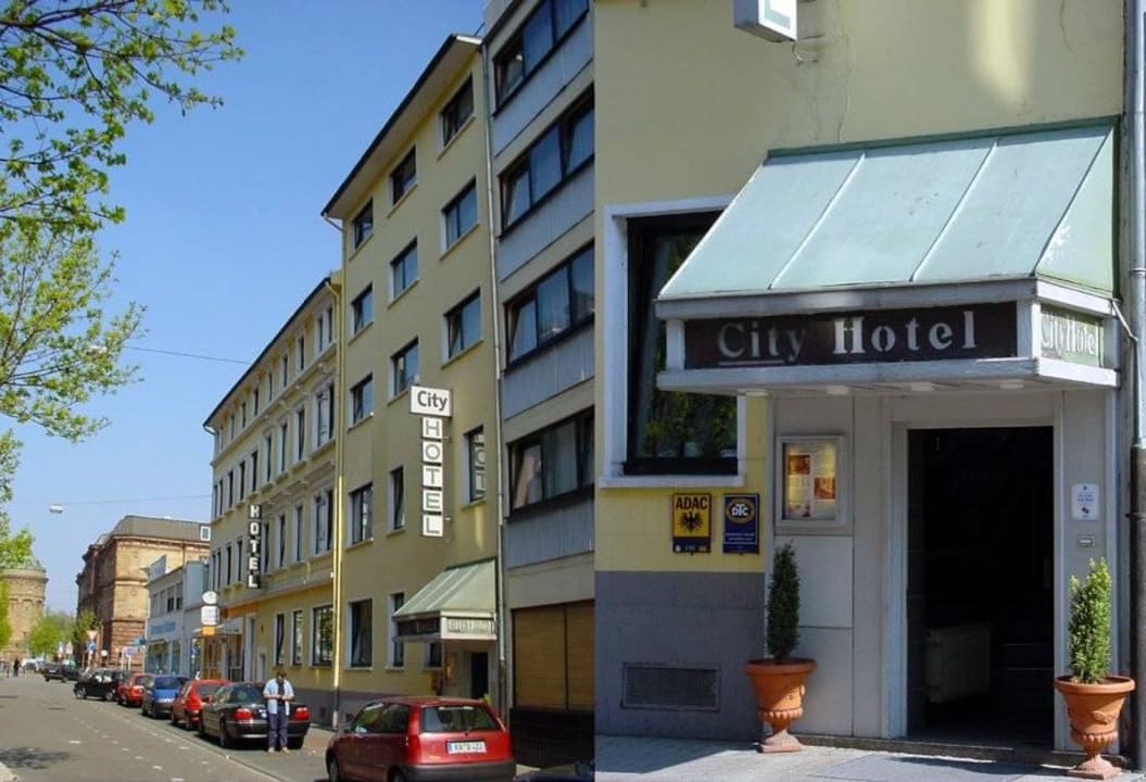 Eingang City Hotel Mannheim