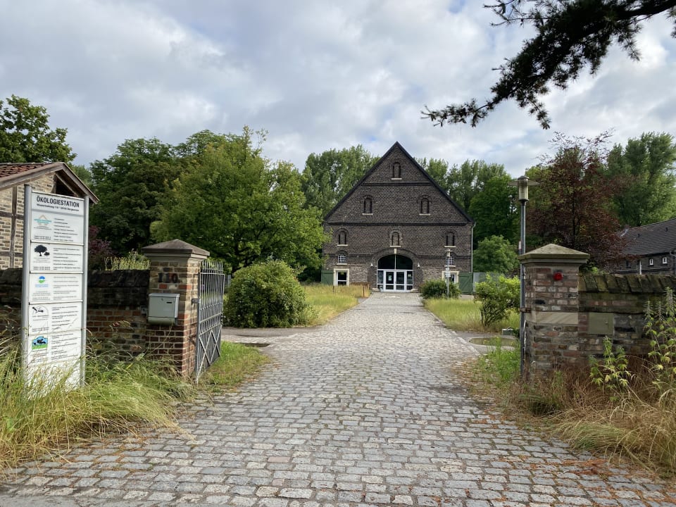 Außenansicht Pension Ökologiestation