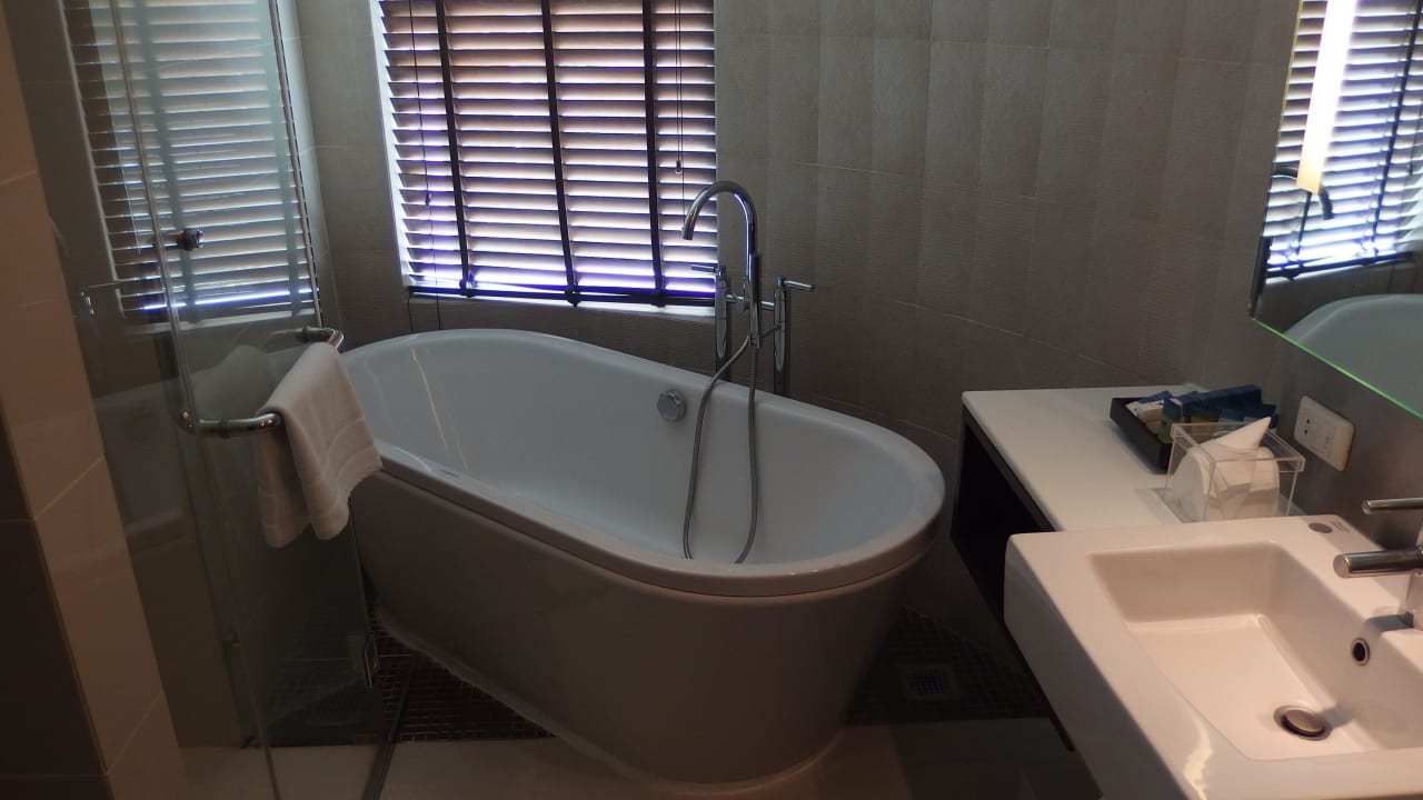 Badewanne NH Bangkok Asoke