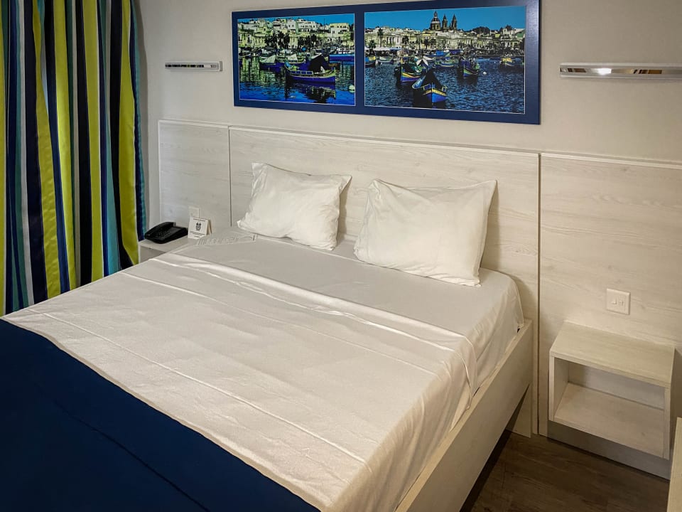 Zimmer Hotel Santana