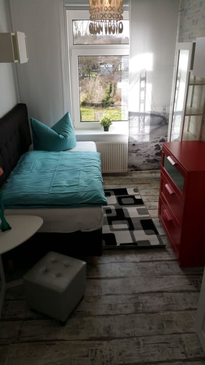 Residenz 6 Schlafzimmer 2 von 3 Ferienwohnung Fulda City Residenz